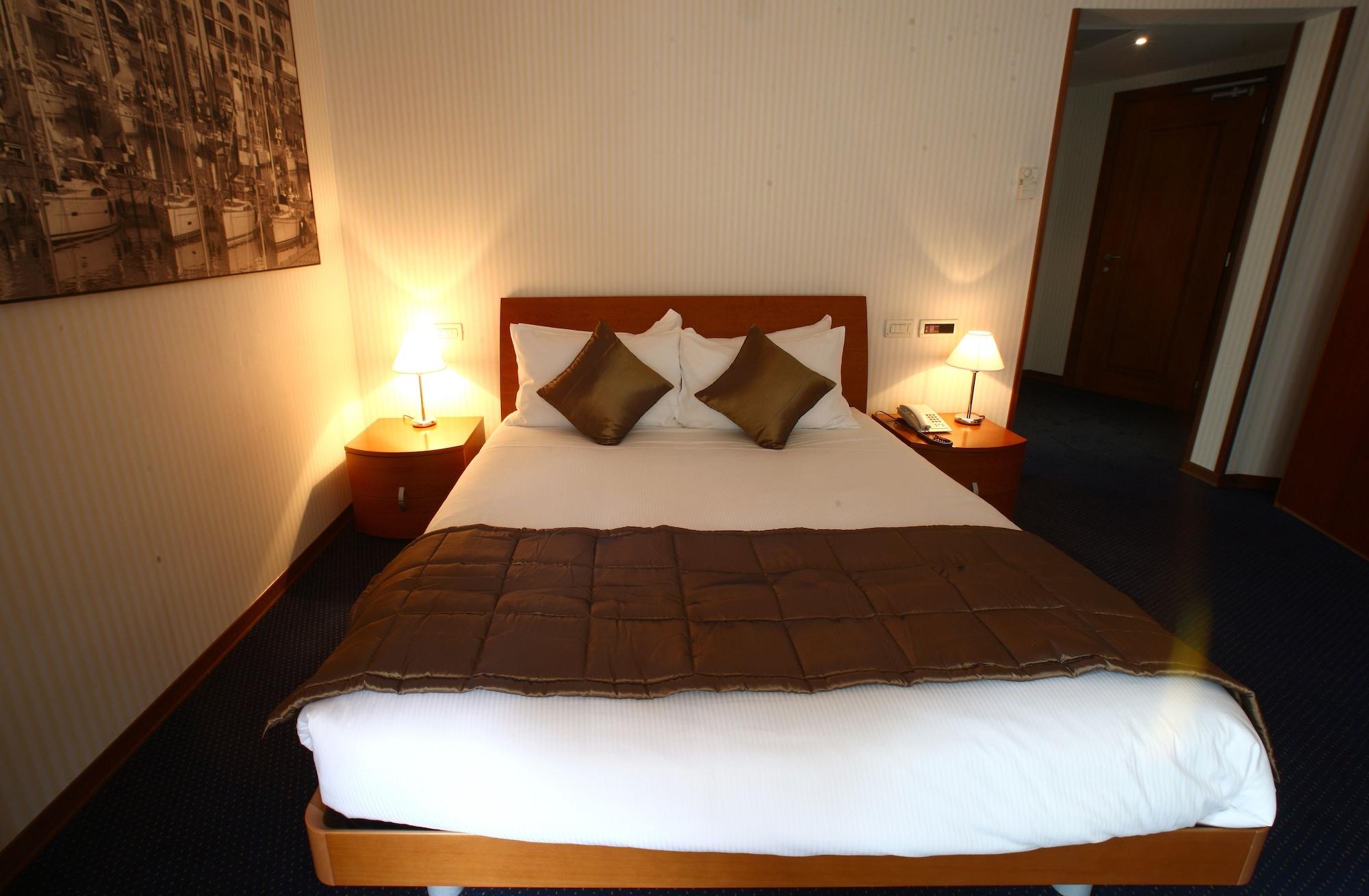 Múggia Hotel San Rocco מראה חיצוני תמונה
