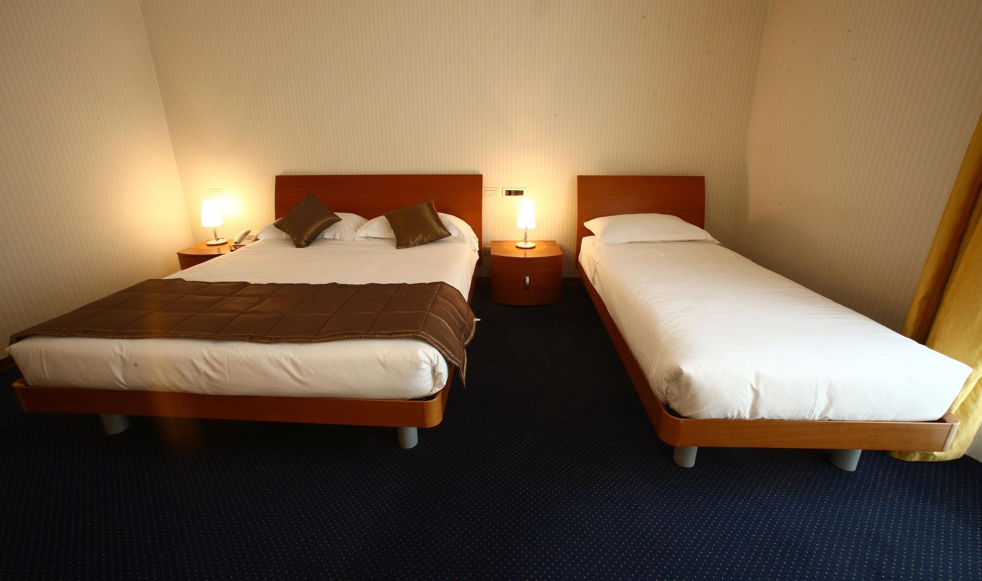 Múggia Hotel San Rocco מראה חיצוני תמונה