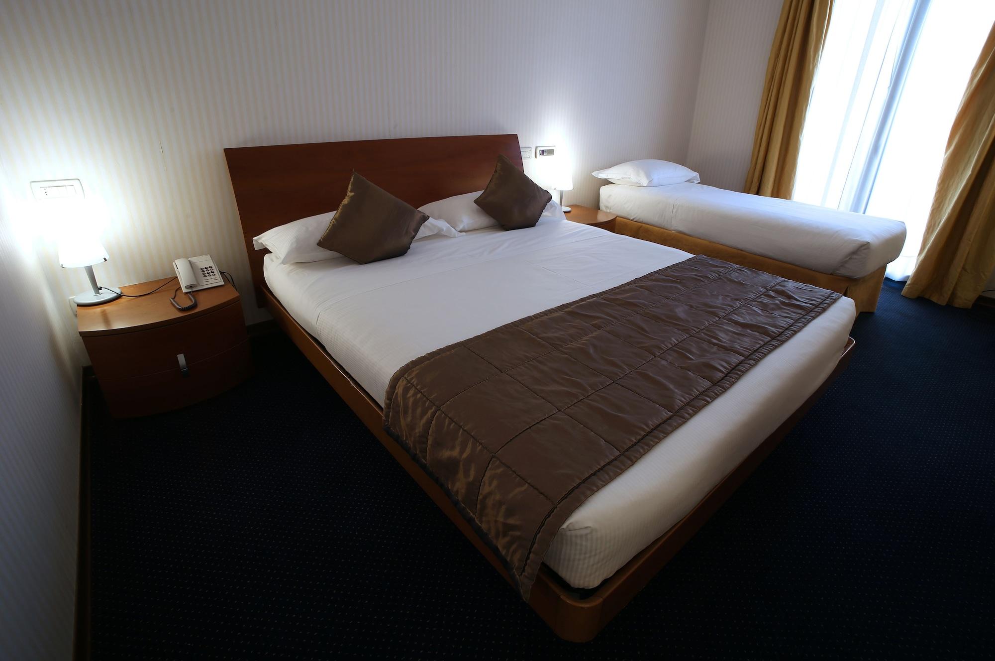 Múggia Hotel San Rocco מראה חיצוני תמונה